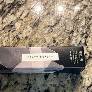 Fenty Beauty Eaze Drop Foundation -